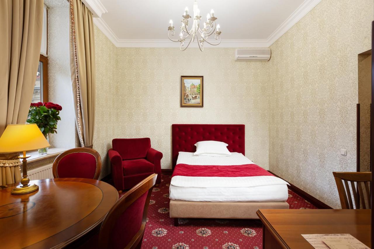 Отель шопен 4*